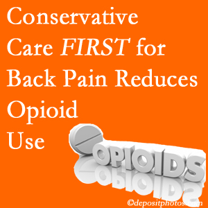 Layden Chiropractic delivers chiropractic treatment as an option to opioids for back pain relief.