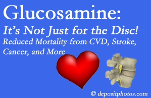 Plainville health benefits from glucosamine utilization include reduced overall early mortality and mortality from cardiovascular issues.