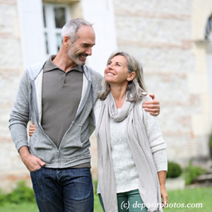 picture of Plainville happy couple with relief of failed back surgical syndrome back pain